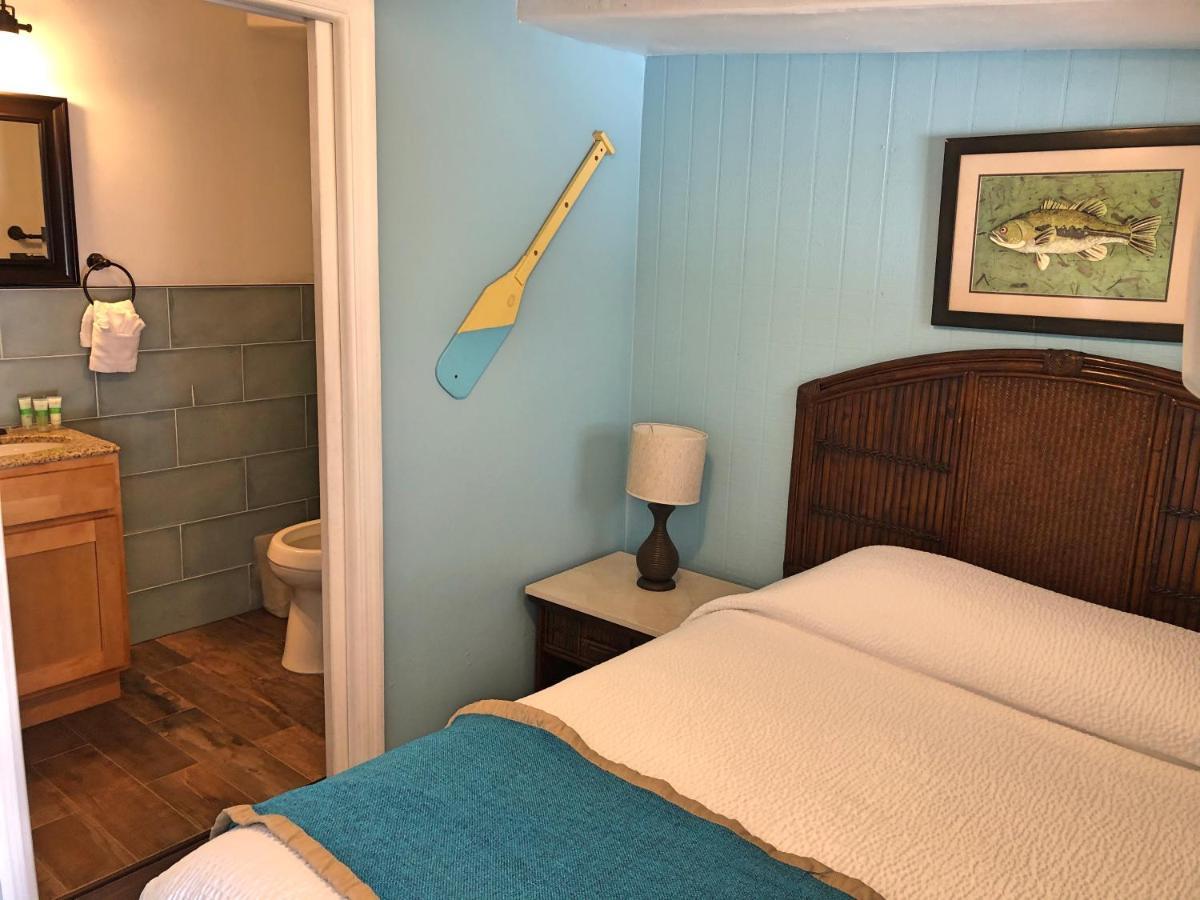 The Pelican Key Largo Cottages Экстерьер фото