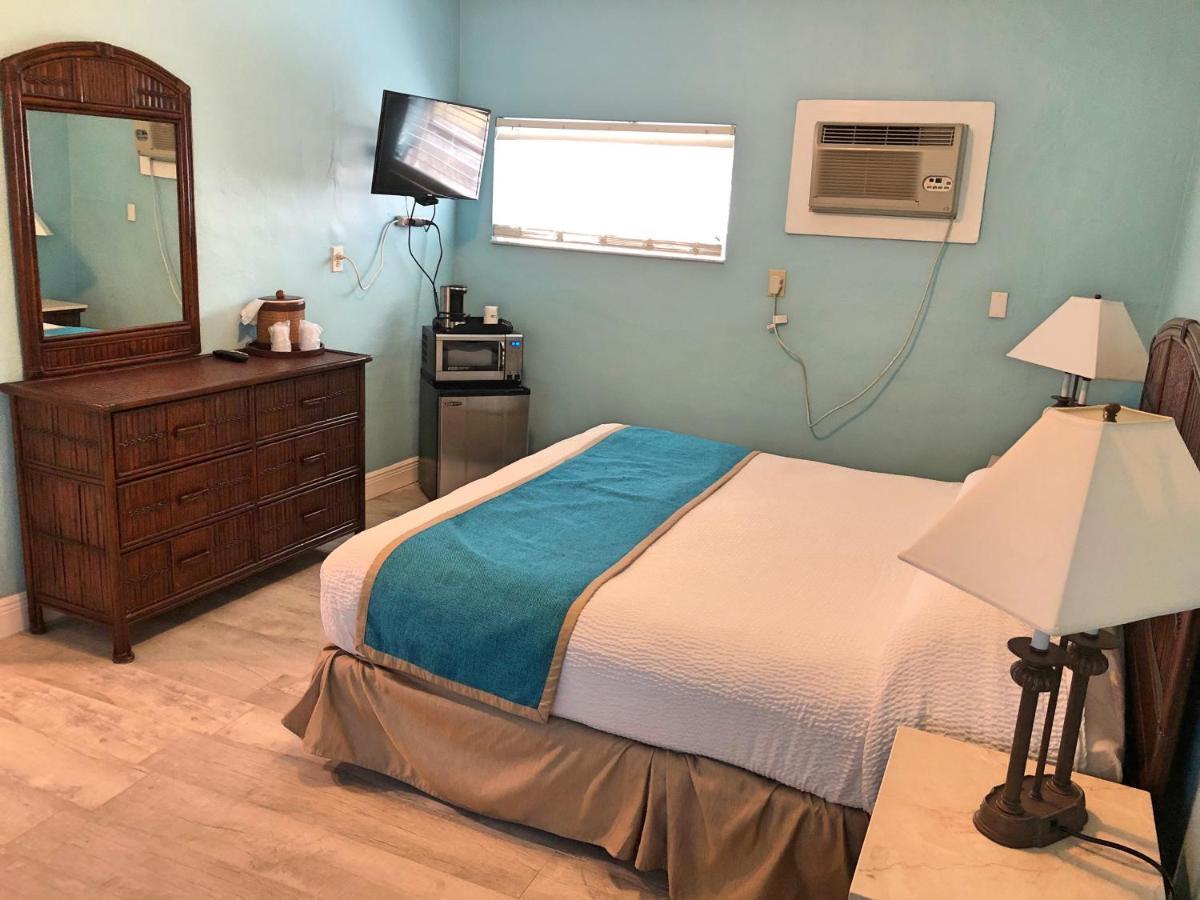 The Pelican Key Largo Cottages Экстерьер фото