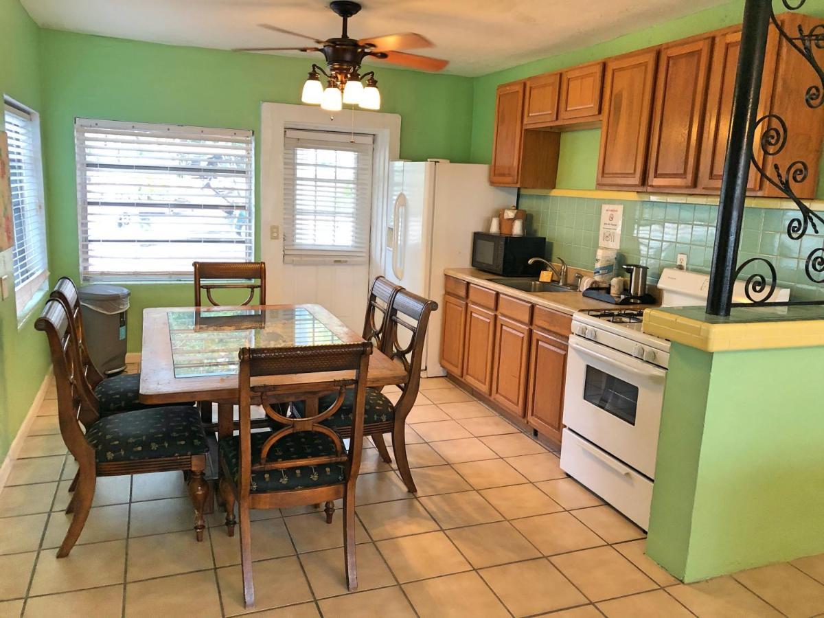 The Pelican Key Largo Cottages Экстерьер фото